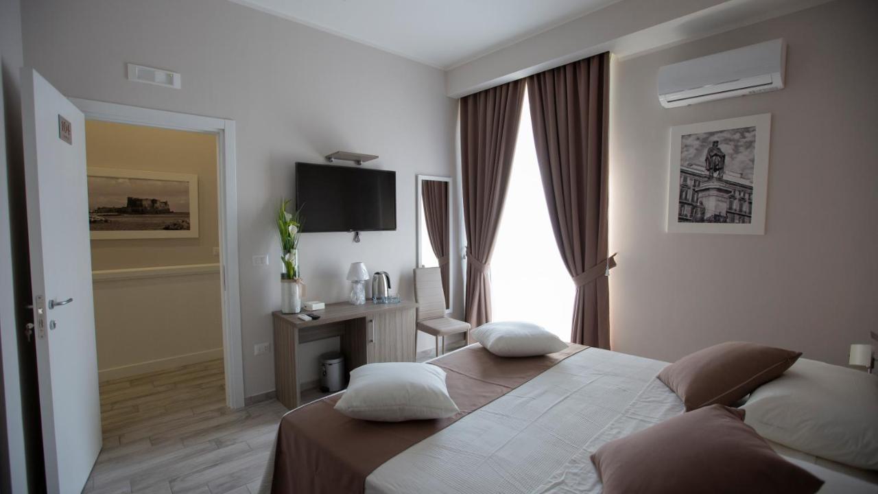 B&B Napoli Centrale N 74 ภายนอก รูปภาพ