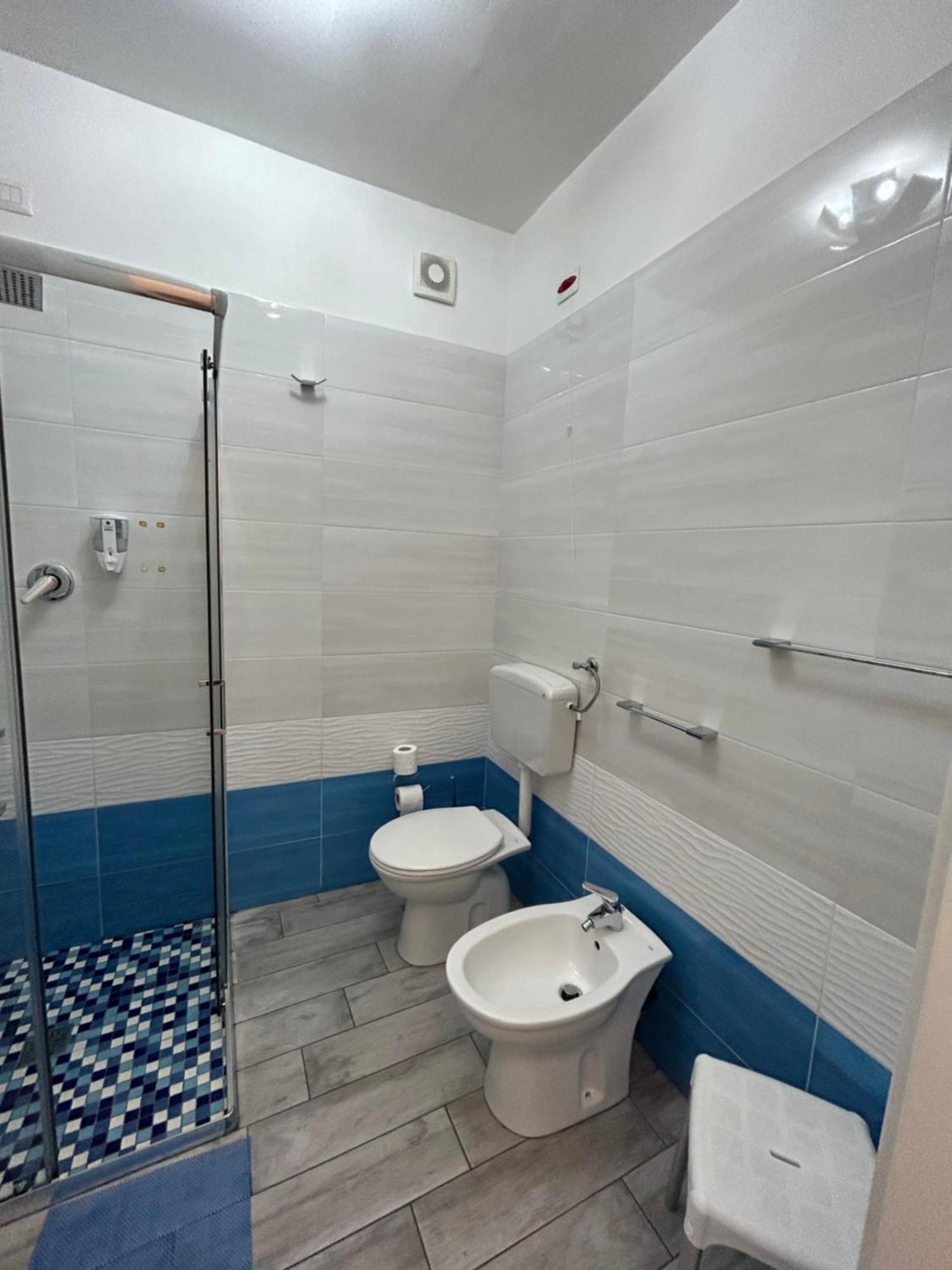 B&B Napoli Centrale N 74 ภายนอก รูปภาพ
