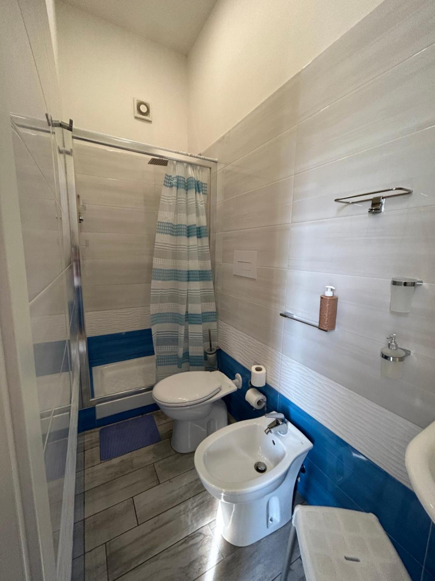 B&B Napoli Centrale N 74 ภายนอก รูปภาพ