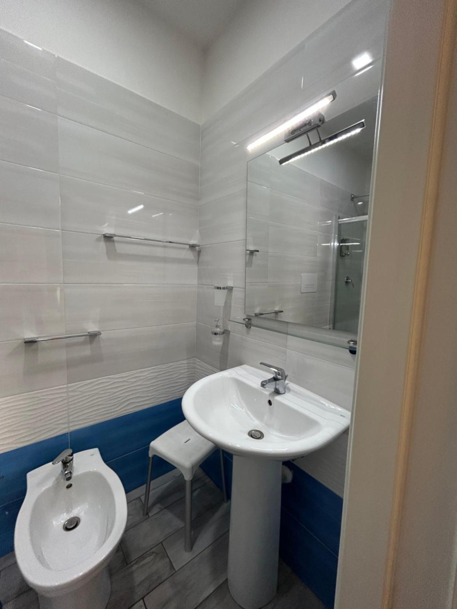 B&B Napoli Centrale N 74 ภายนอก รูปภาพ