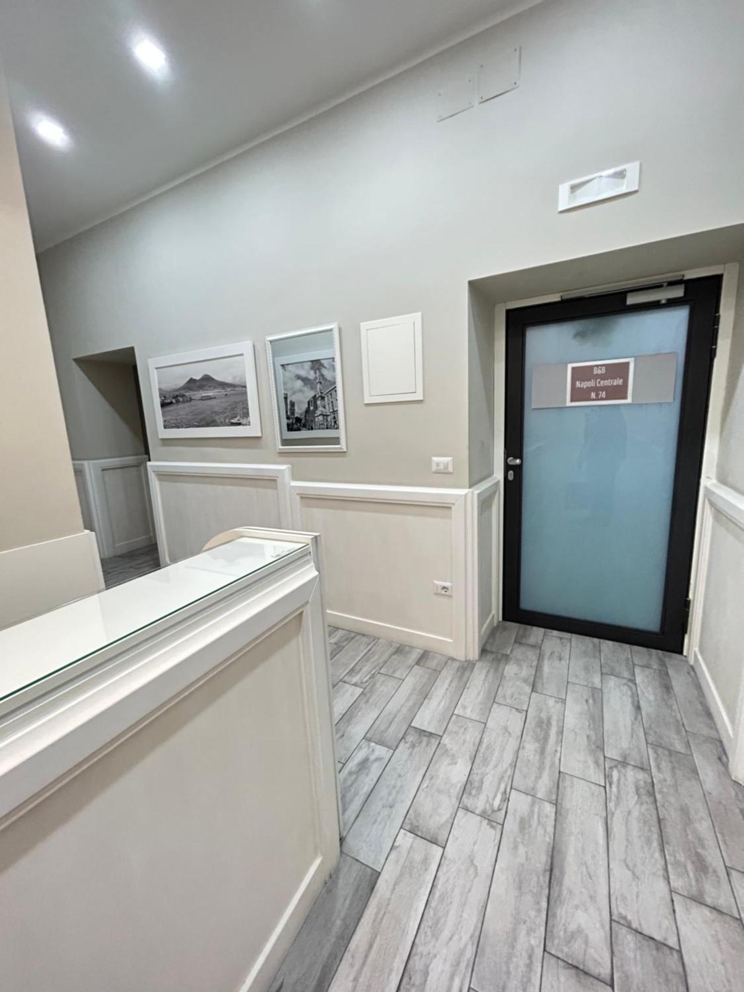 B&B Napoli Centrale N 74 ภายนอก รูปภาพ