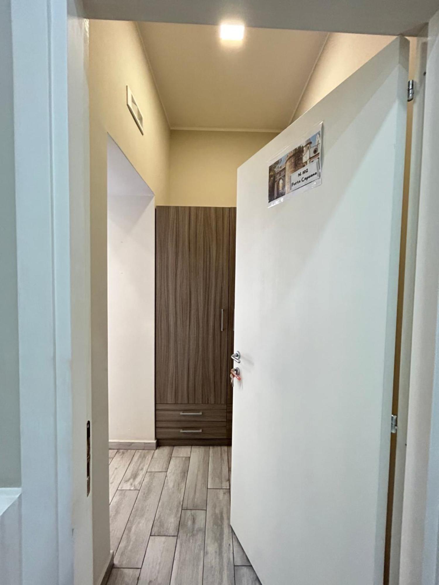 B&B Napoli Centrale N 74 ภายนอก รูปภาพ