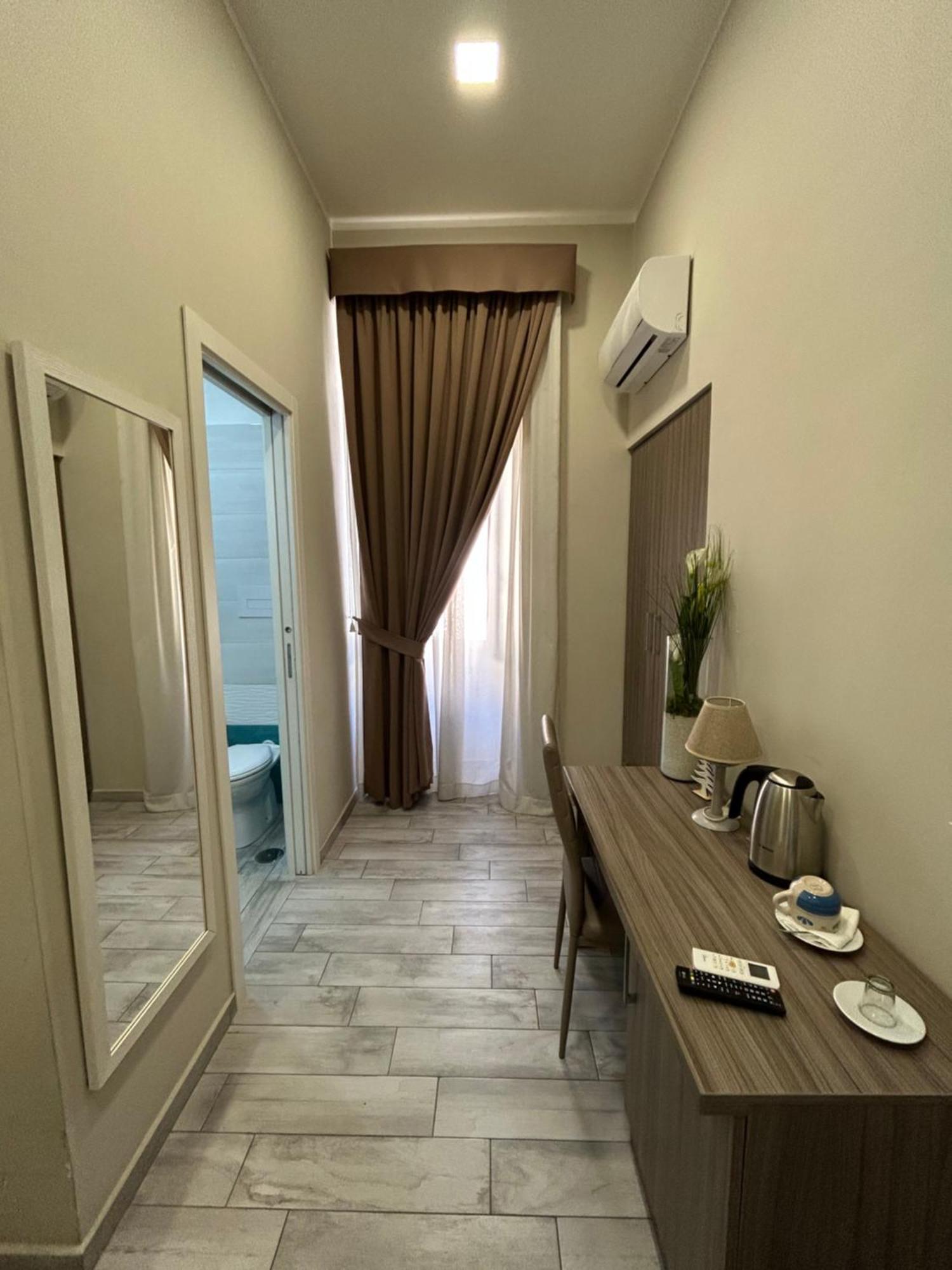 B&B Napoli Centrale N 74 ภายนอก รูปภาพ